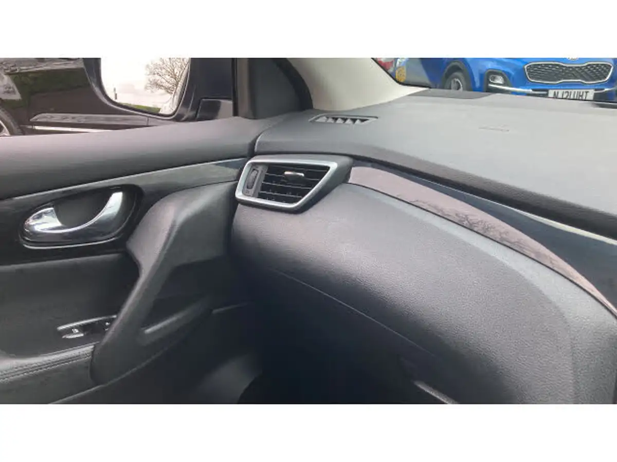 2020-nissan-qashqai-13-dig-t-acenta-premium-160ps-big-39