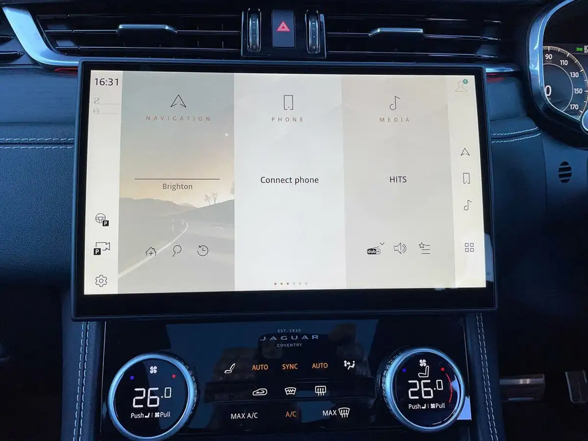 2024-jaguar-f-pace-30-d300-r-dynamic-hse-black-90th-anniversary-edition-big-47