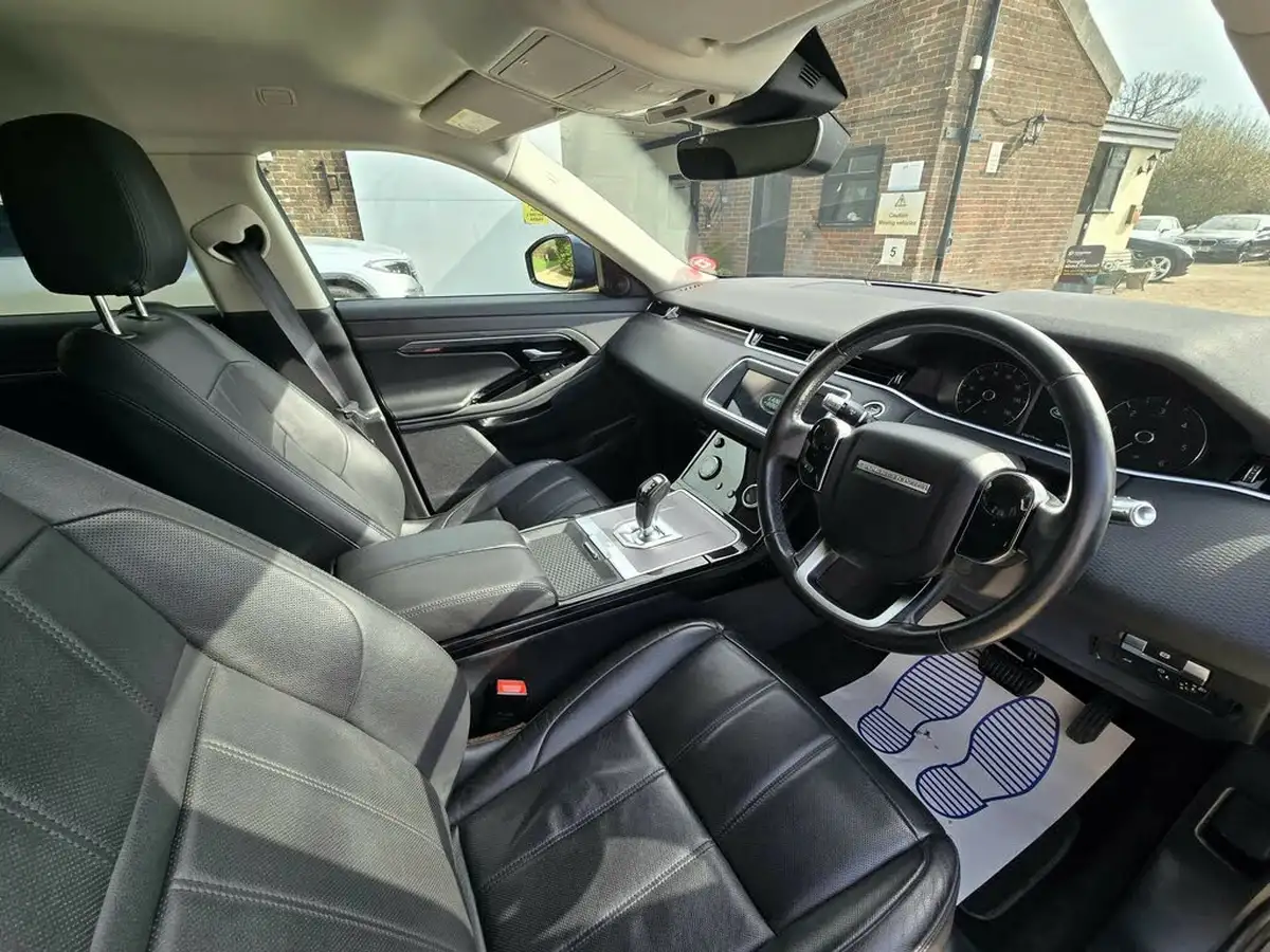 2019-land-rover-range-rover-evoque-20-d180-s-big-12