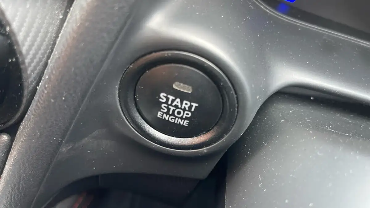 2017-mazda-mazda2-15-sport-nav-115ps-big-23