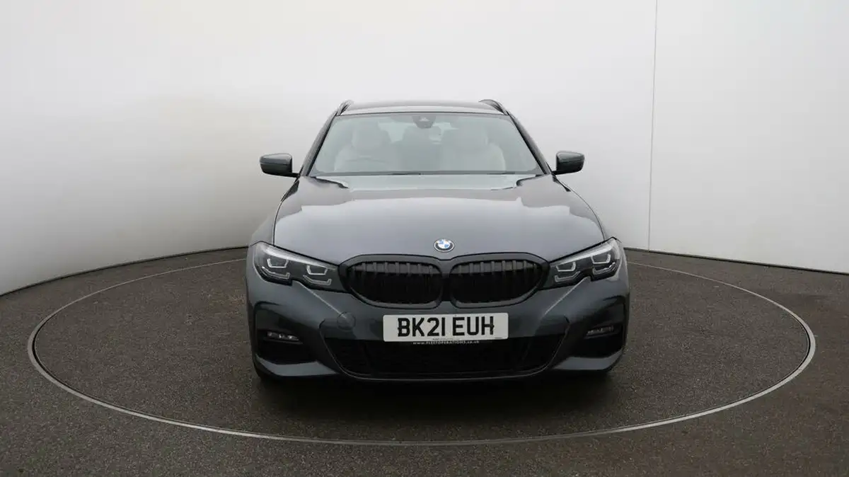 2021-bmw-3-series-20-330e-m-sport-touring-5d-big-32