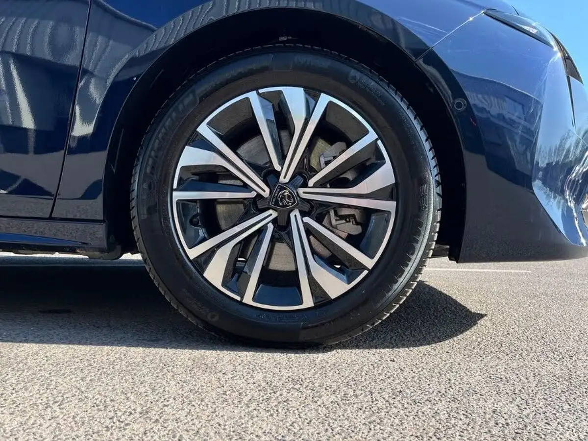 2024-peugeot-508-sw-16-puretech-allure-big-14