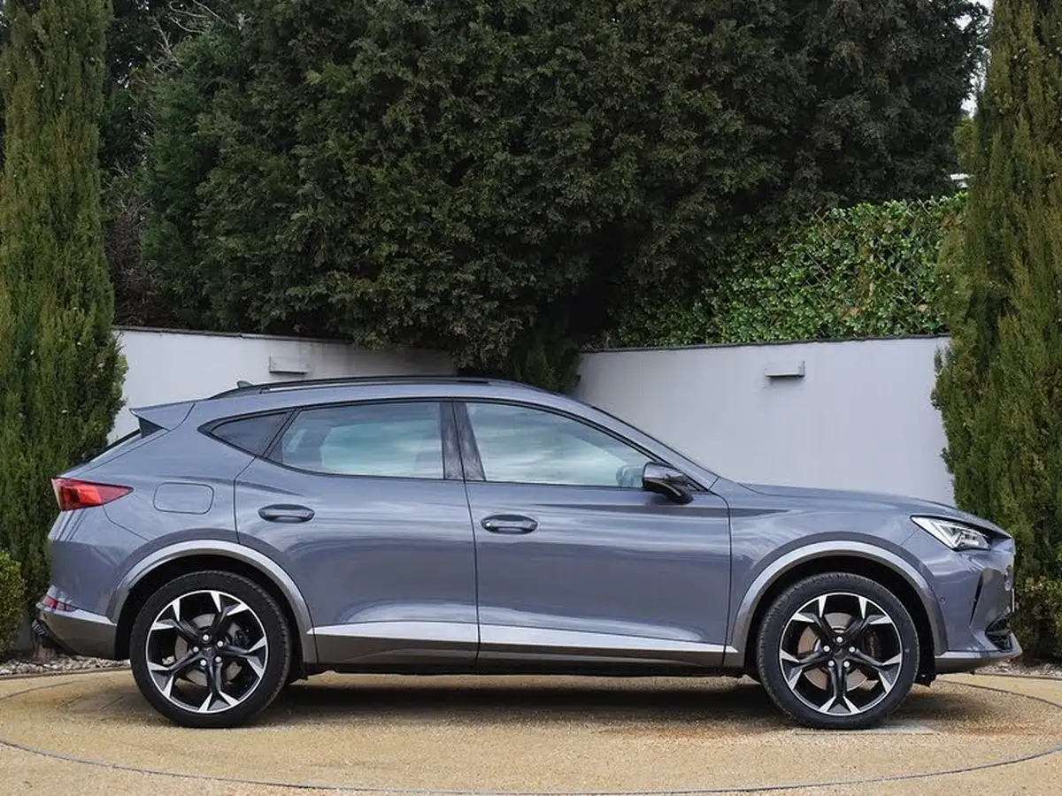 2022-cupra-formentor-20-tsi-vz2-310ps-4drive-big-3