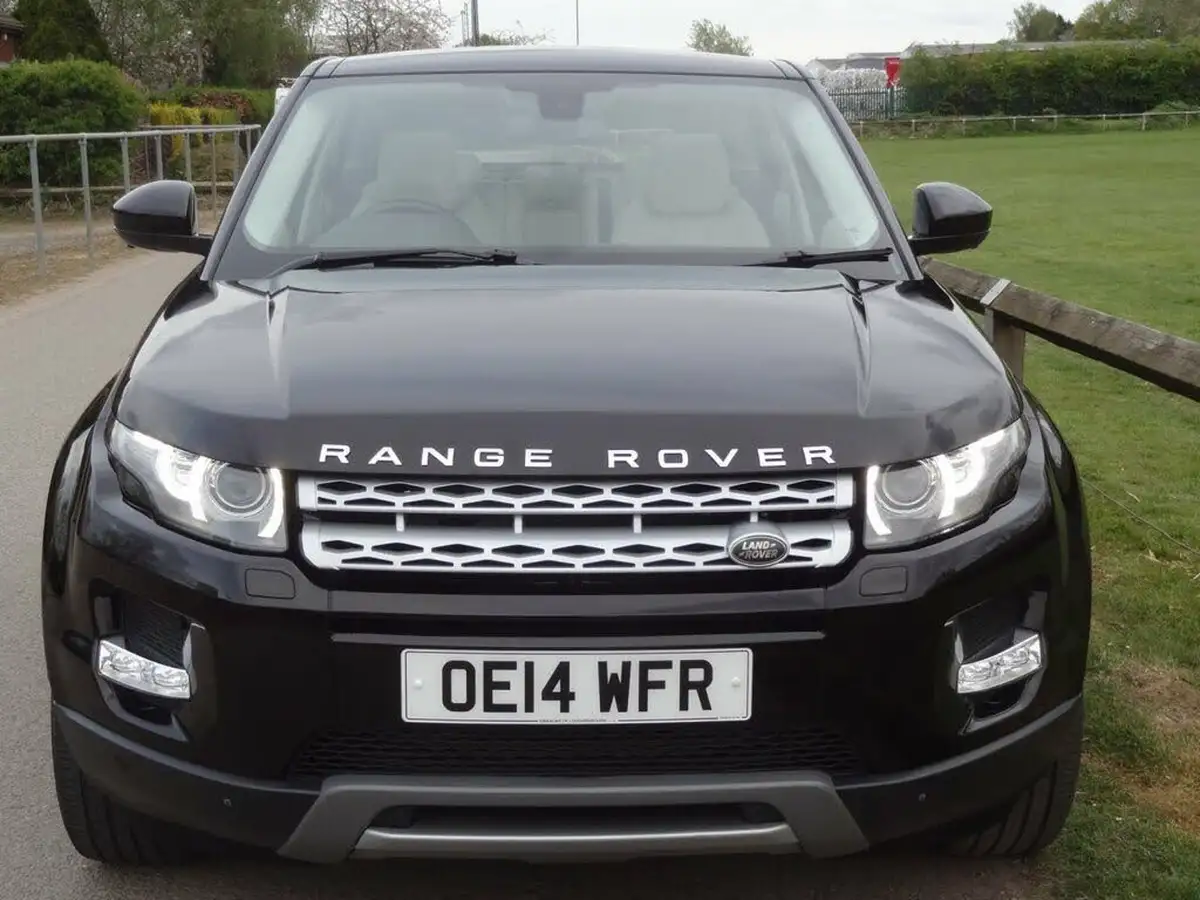 2014-land-rover-range-rover-evoque-22sd4-prestige-lux-big-6
