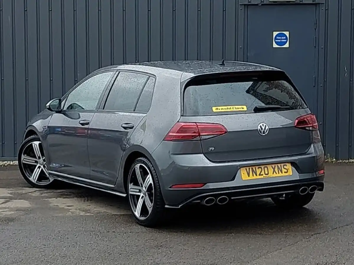 2020-volkswagen-golf-20-tsi-r-300ps-hatchback-5d-big-1