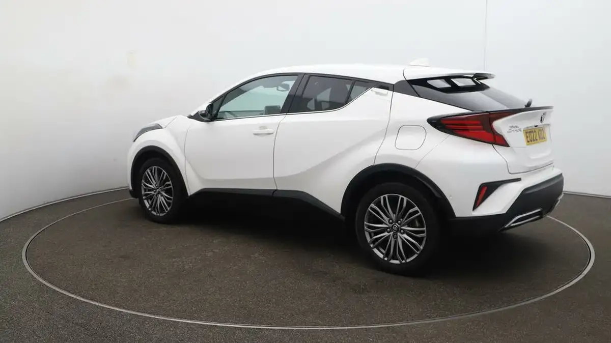 2022-toyota-c-hr-20-vvt-i-excel-big-27