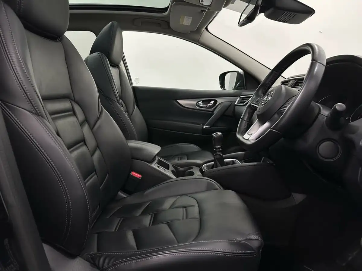 2021-nissan-qashqai-13-dig-t-n-motion-140ps-big-30
