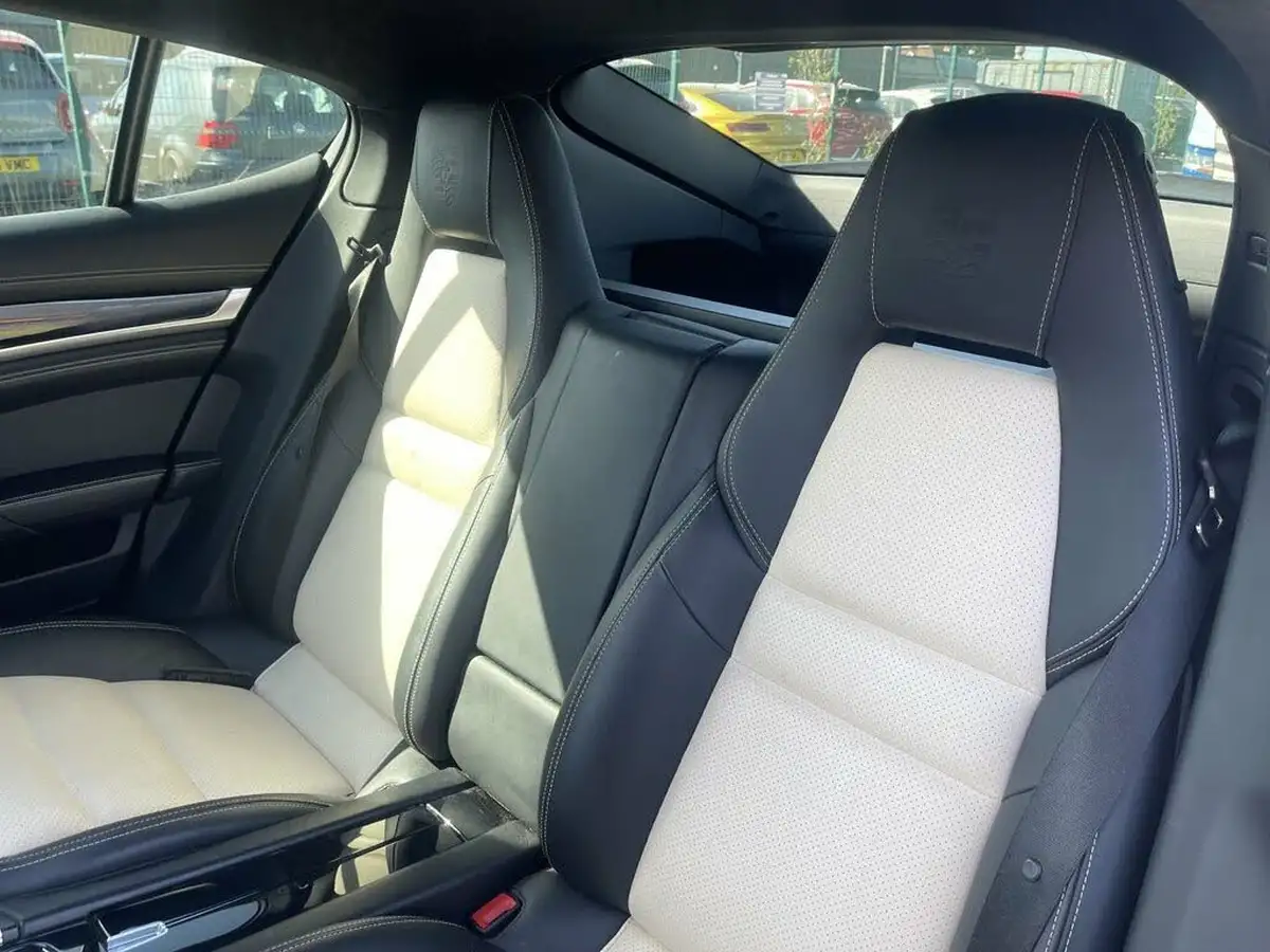 2016-porsche-panamera-48-turbo-big-9