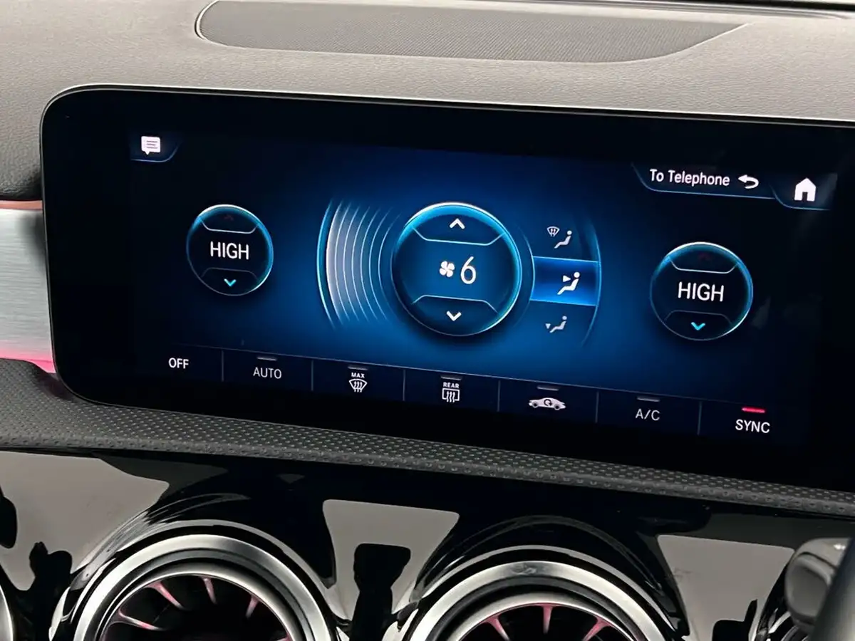 2021-mercedes-benz-a-class-20d-a200d-amg-line-premium-hatchback-5d-big-22