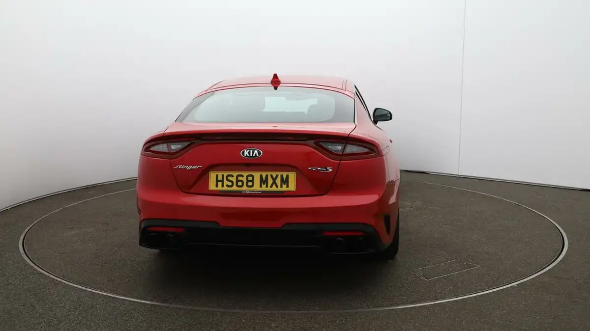2019-kia-stinger-20-t-gdi-gt-line-s-244bhp-big-6