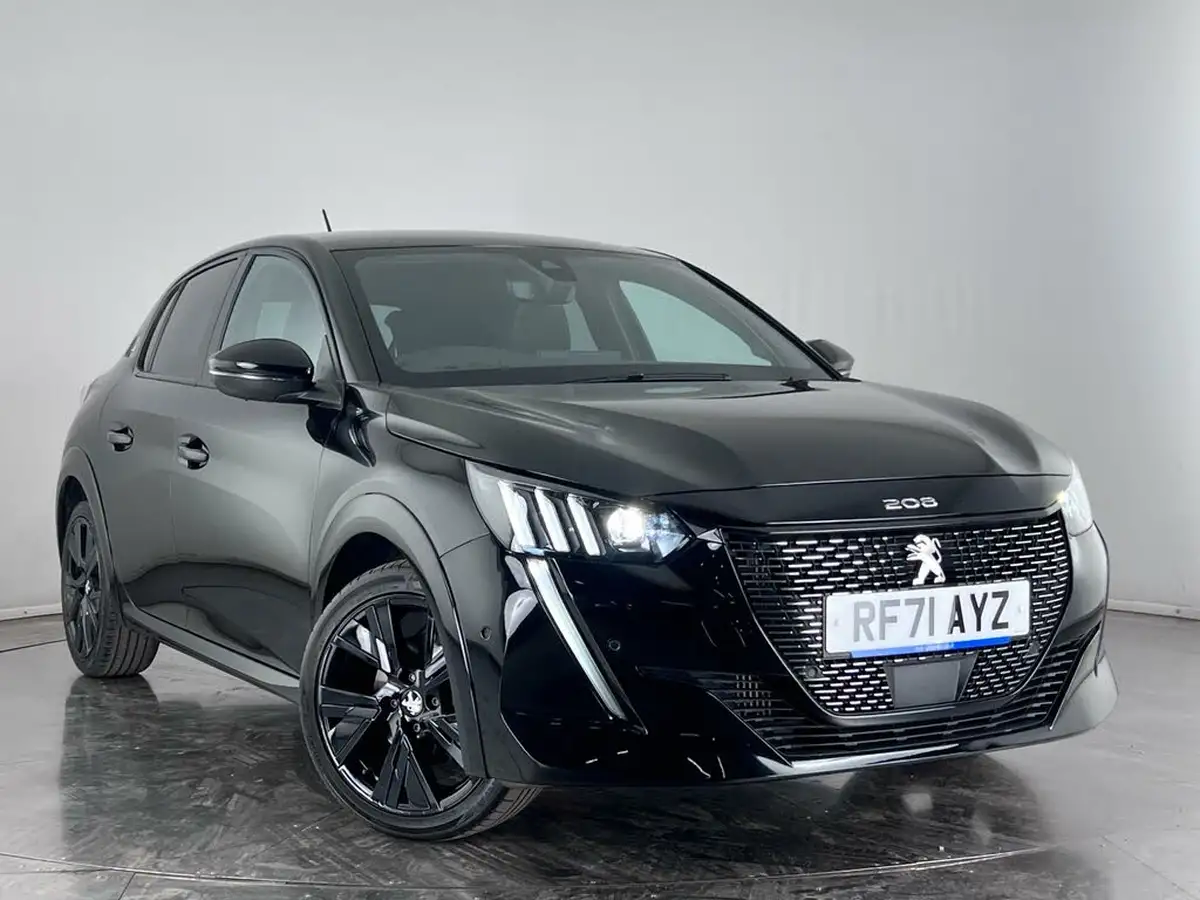 2022-peugeot-208-12-puretech-gt-100bhp-big-32