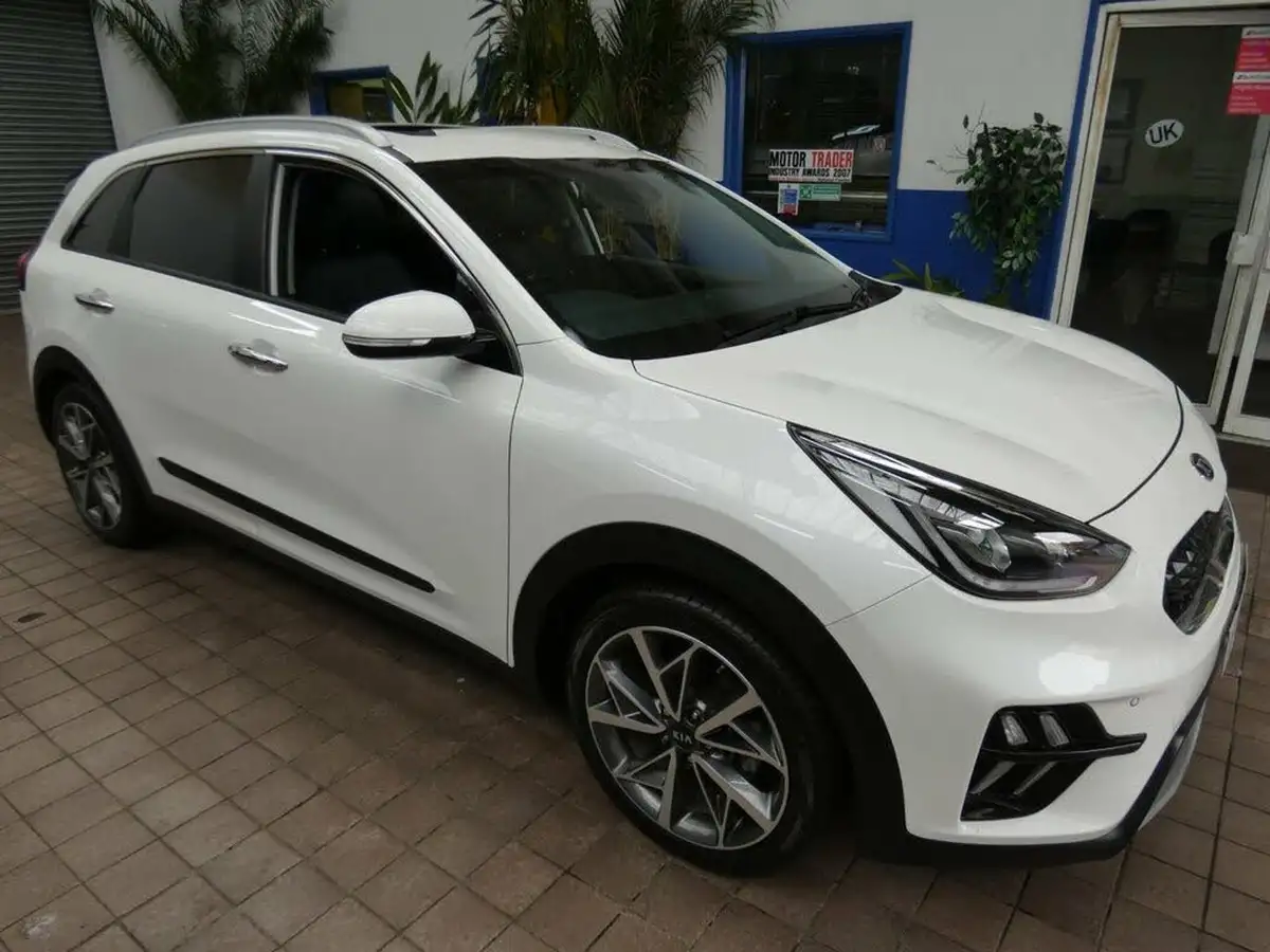 2019-kia-niro-16-gdi-4-156kwh-big-30