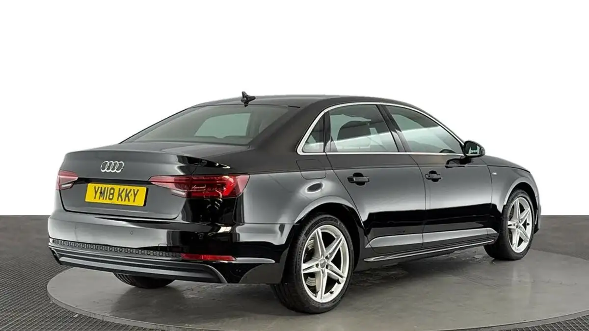 2018-audi-a4-14-tfsi-s-line-big-3