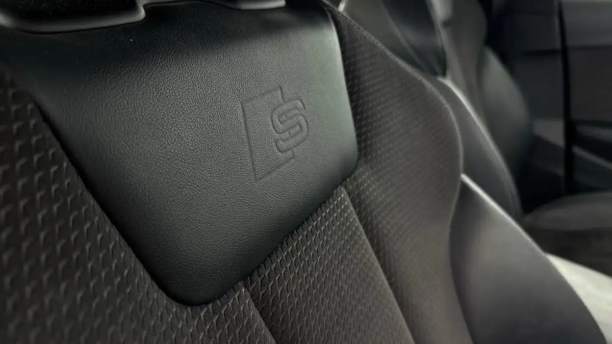 2018-audi-a4-14-tfsi-s-line-big-27