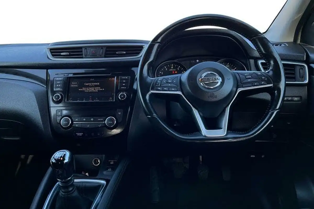 2019-nissan-qashqai-13-dig-t-n-connecta-160ps-big-10