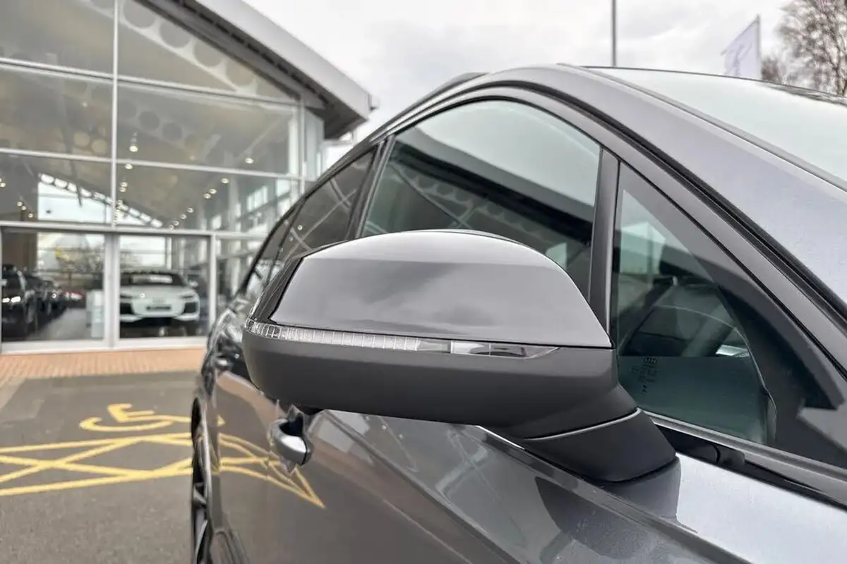 2023-audi-q7-30-50-tdi-black-edition-big-27