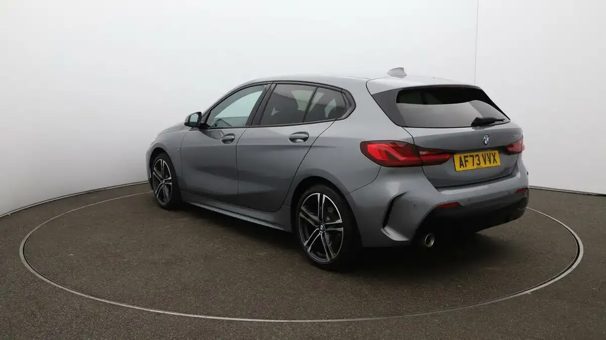 2023-bmw-1-series-15-118i-m-sport-lcp-dct-big-55