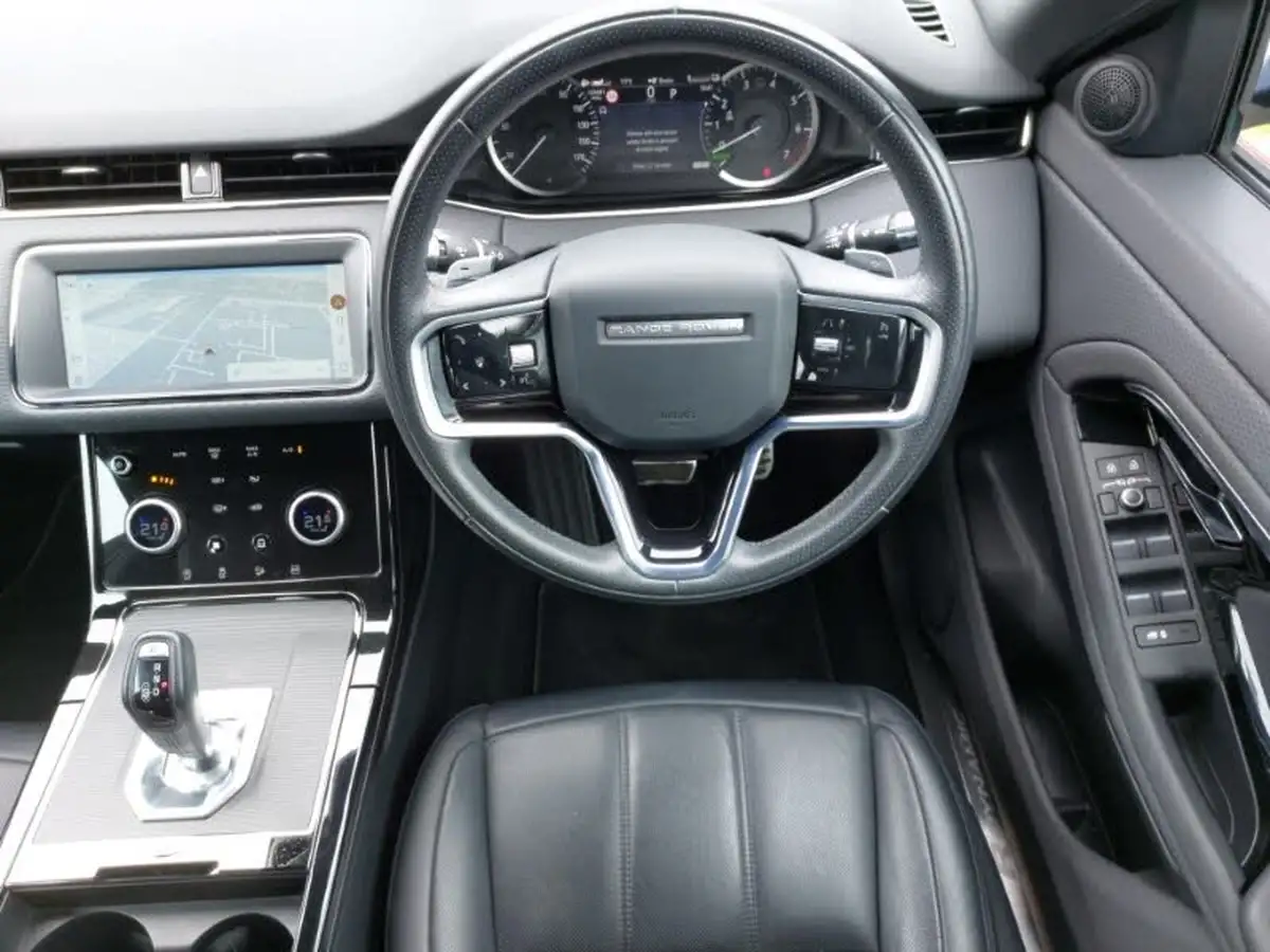 2022-land-rover-range-rover-evoque-15-p300e-r-dynamic-s-big-6