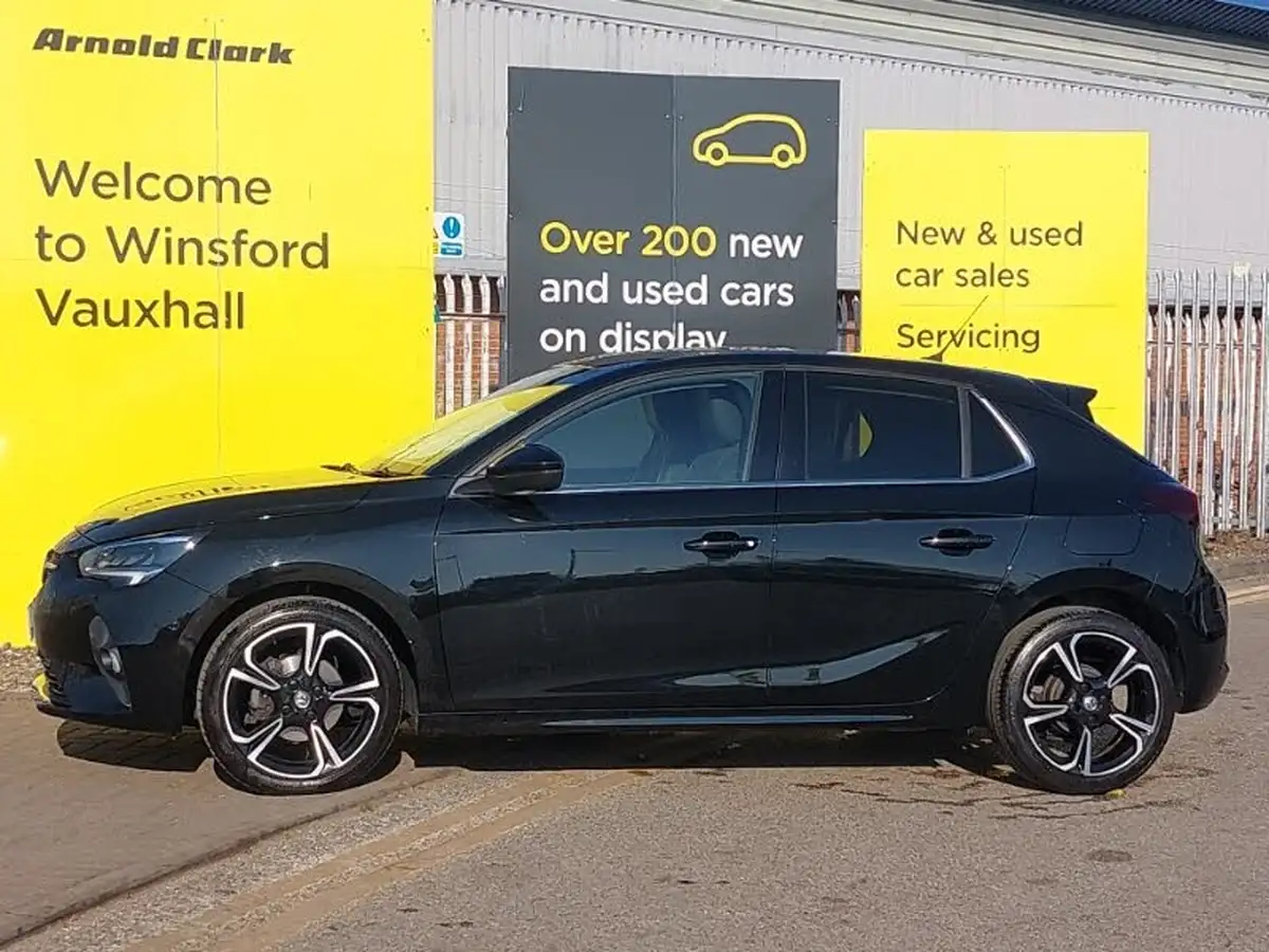 2022-vauxhall-corsa-12i-elite-edition-big-3