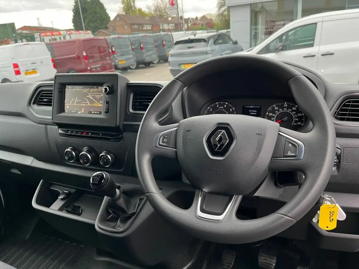 2024-renault-master-23dci-lml35-145-start-big-17