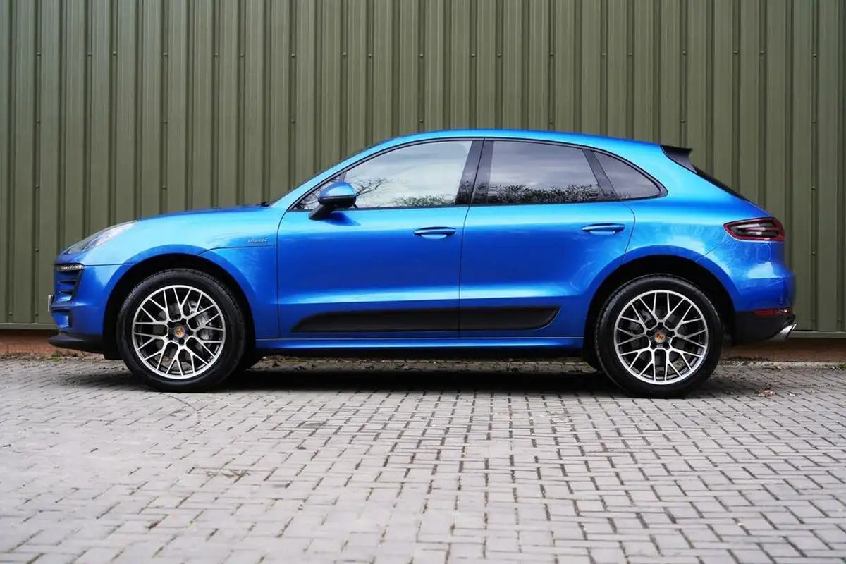 2016-porsche-macan-30td-s-big-3