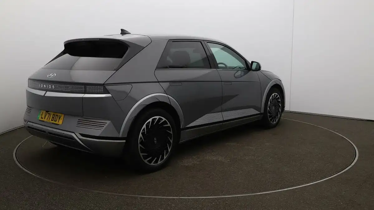 2021-hyundai-ioniq-5-e-ultimate-217ps-73kwh-rwd-big-45