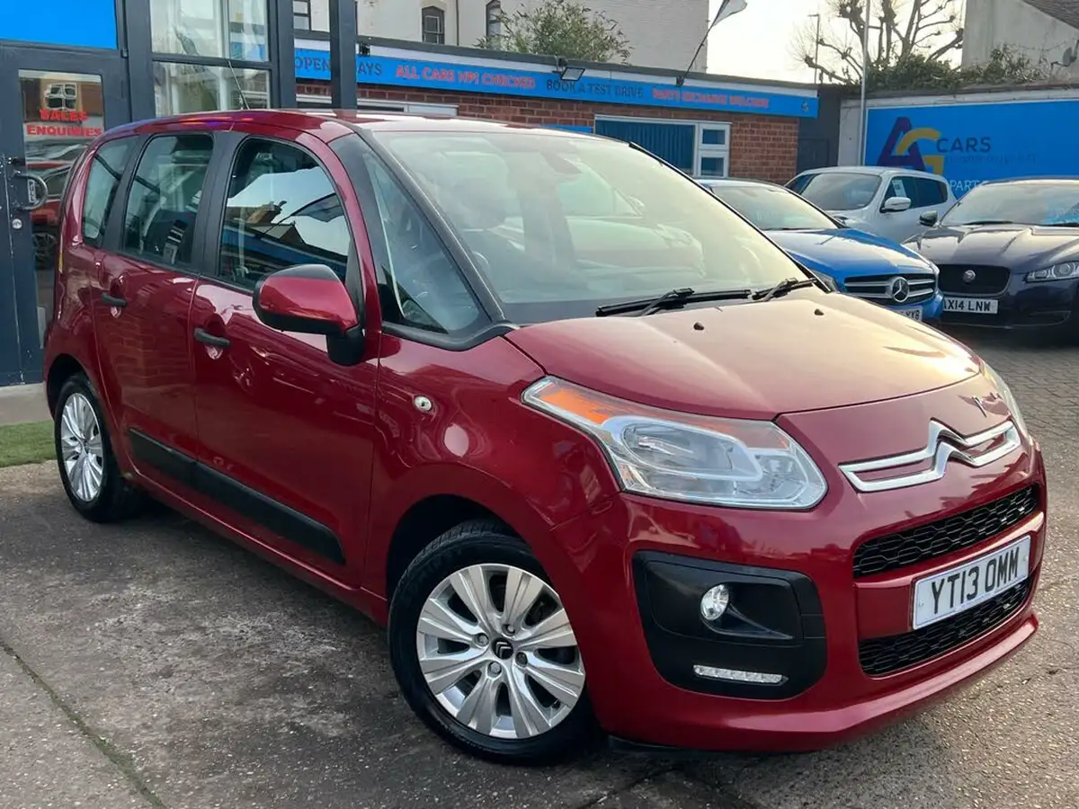 2013-citroen-c3-picasso-16-vtr-big-41