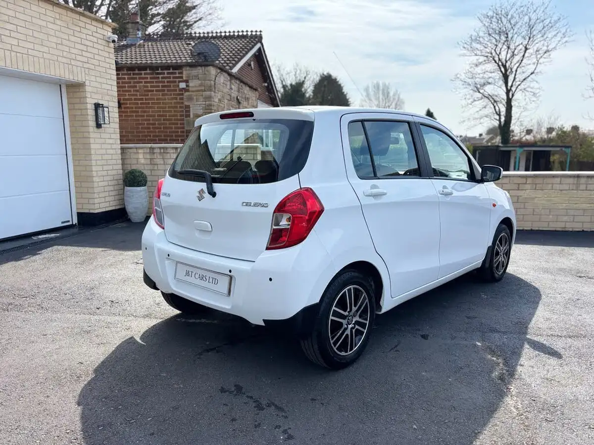 2017-suzuki-celerio-10-sz4-big-3