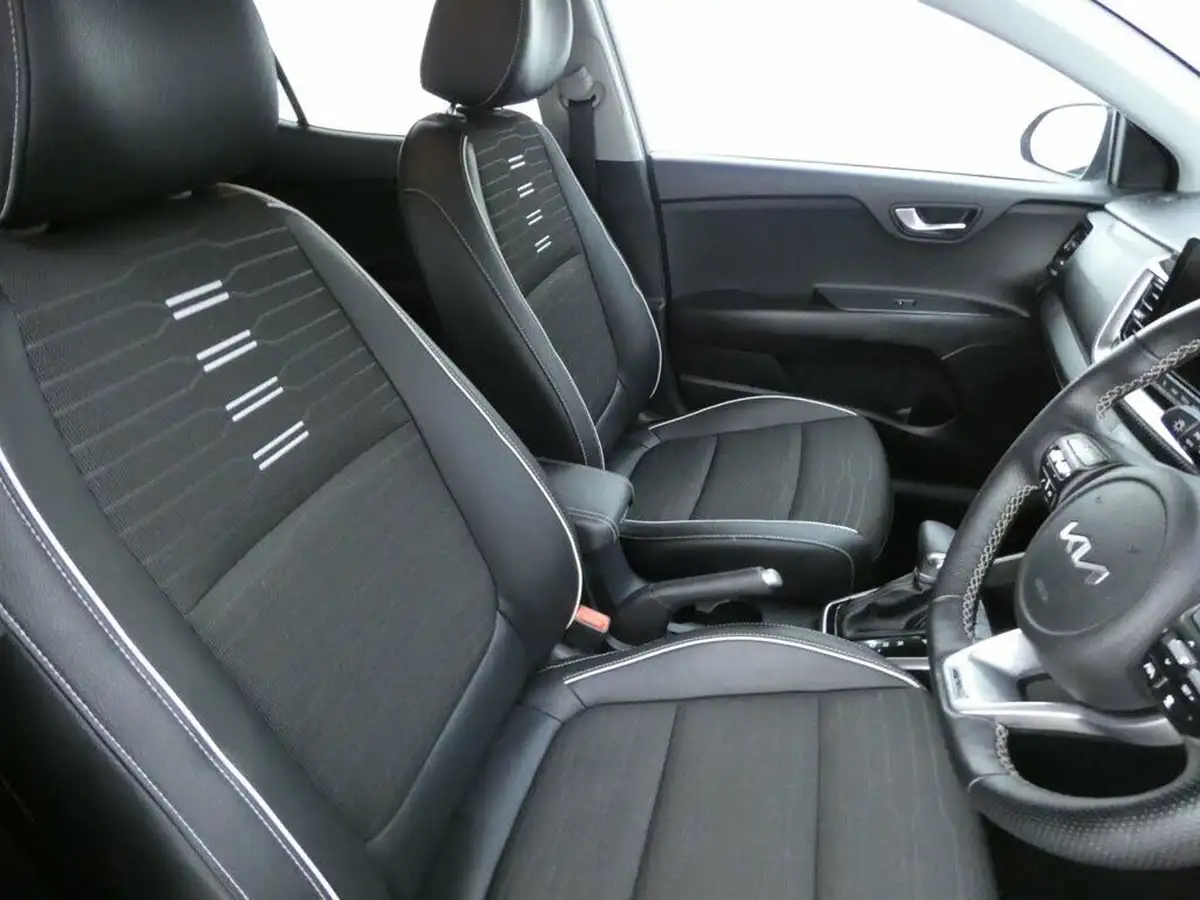 2023-kia-stonic-10-t-gdi-gt-line-s-98bhp-dct-big-8