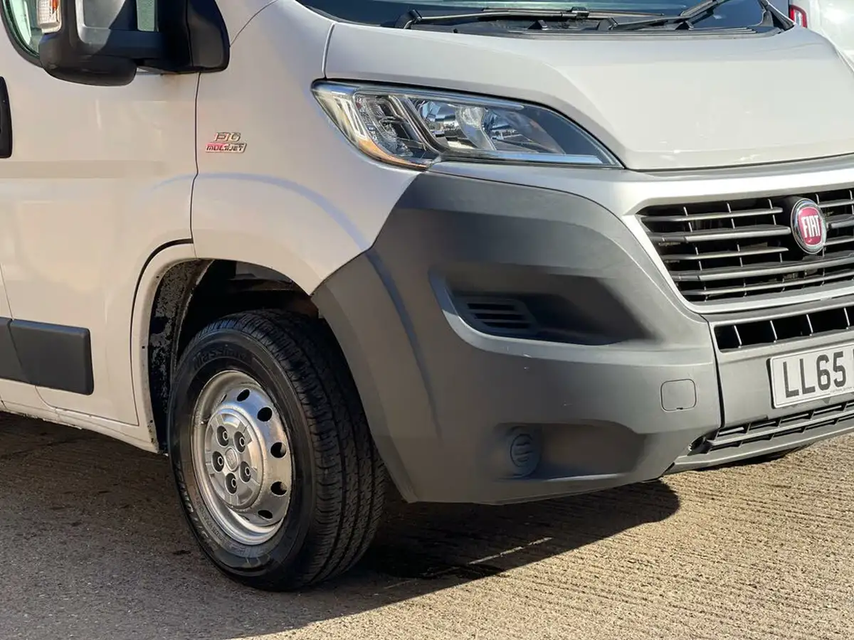 2015-fiat-ducato-23td-35-sh1-130-big-15