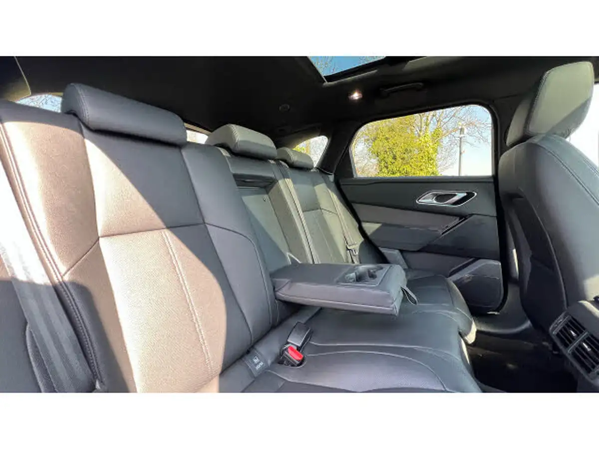 2024-land-rover-range-rover-velar-20-d200-dynamic-se-big-34
