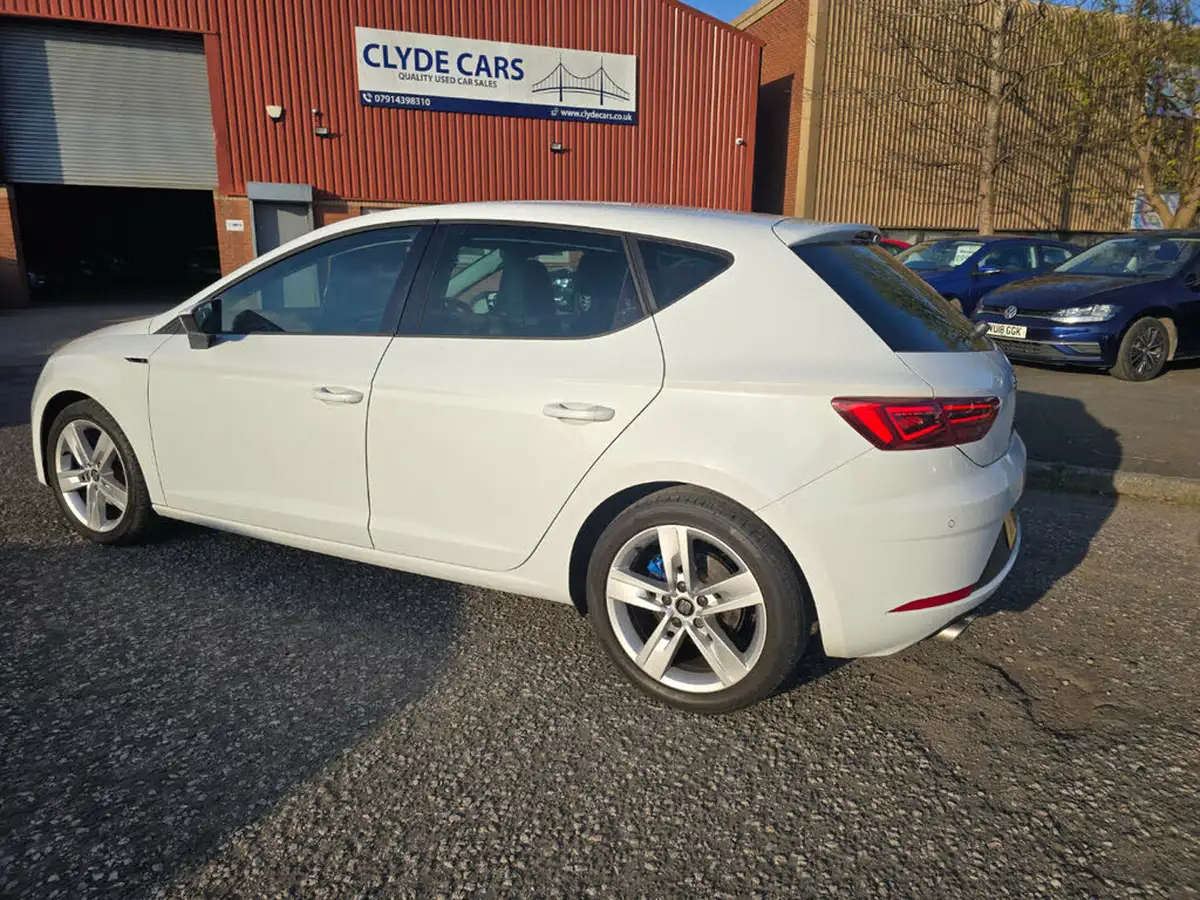 2019-seat-leon-15-tsi-evo-fr-black-edition-150ps-hatchback-big-47