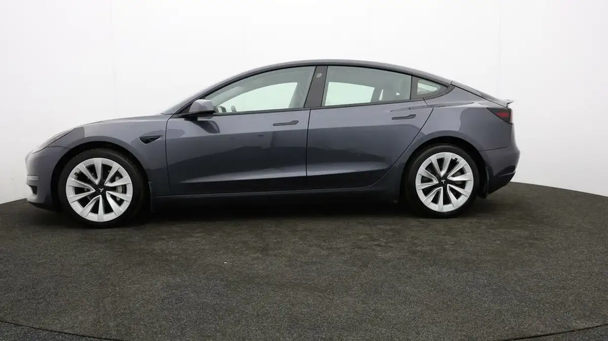 2021-tesla-model-3-e-long-range-4x4-big-60