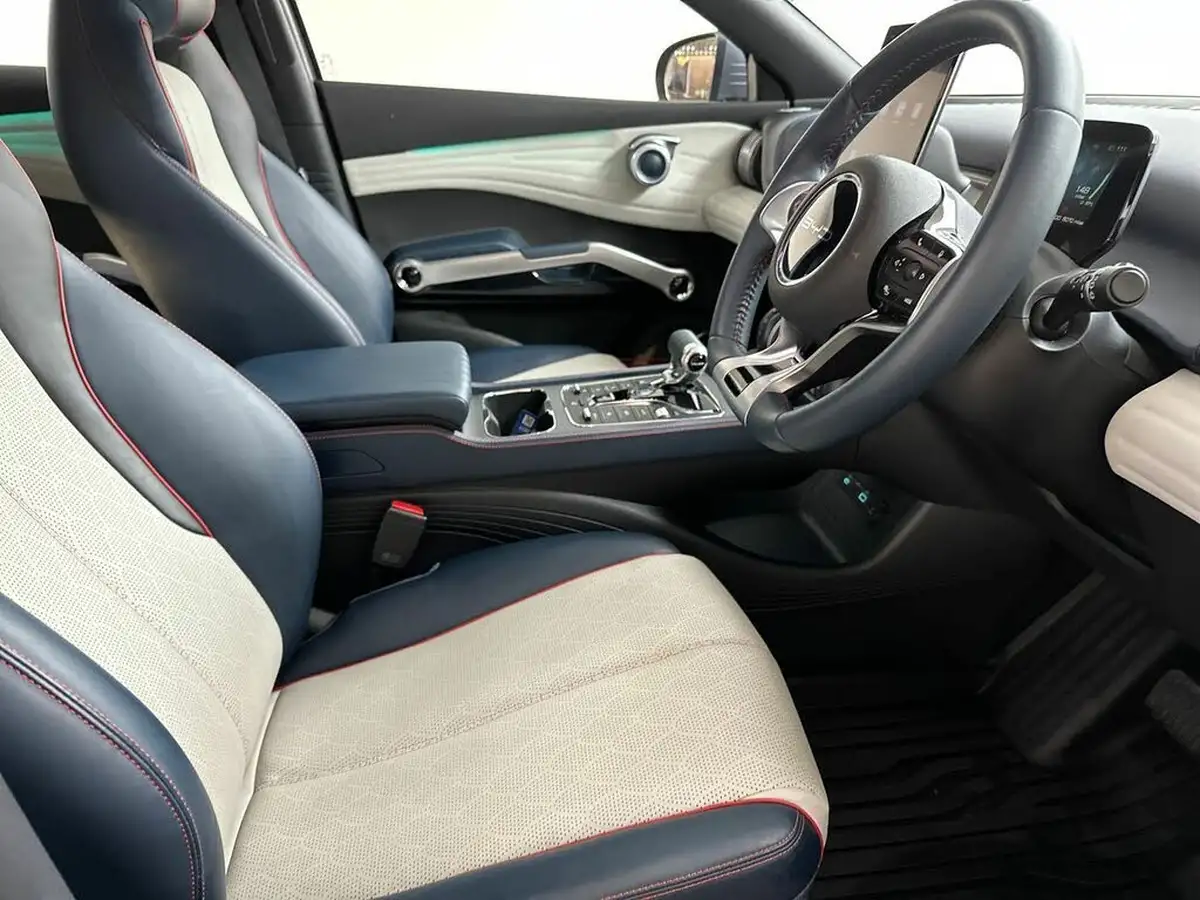2024-byd-atto-3-e-comfort-big-7