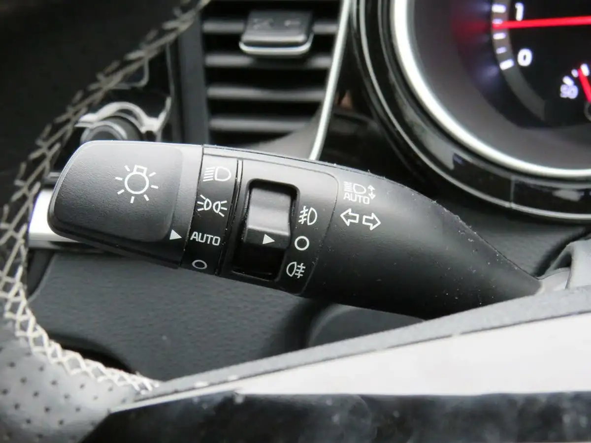 2024-kia-ceed-15-t-gdi-gt-line-138bhp-big-22