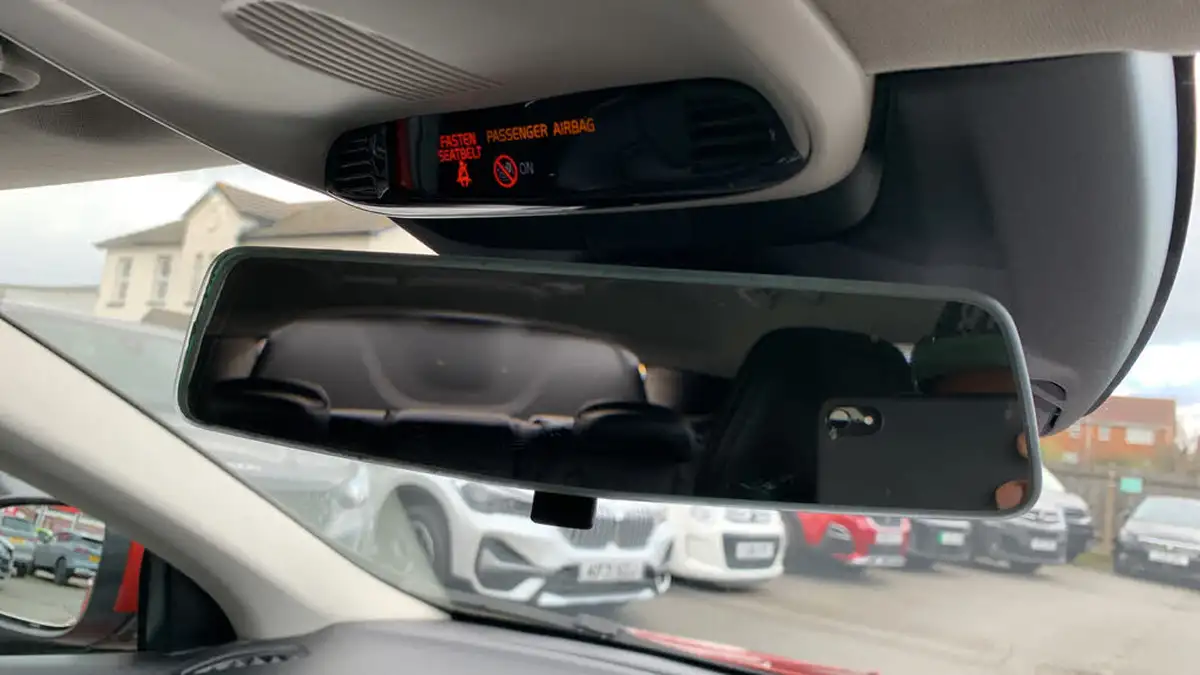 2019-volvo-v40-15-t2-inscription-big-36