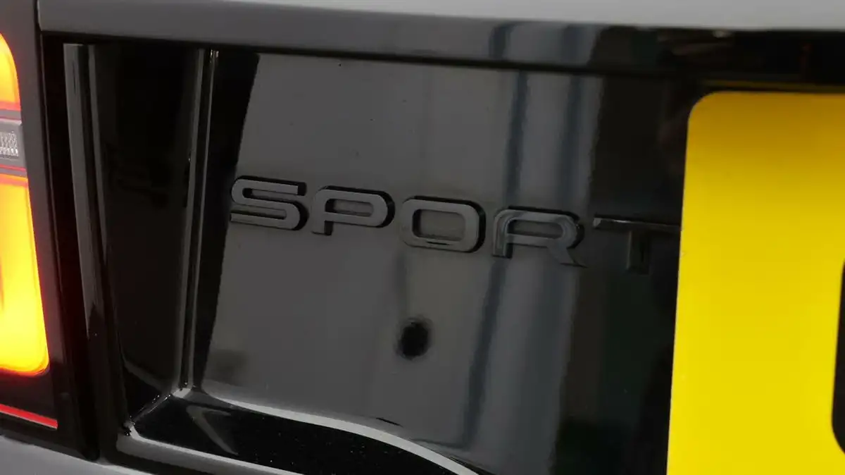 2022-land-rover-discovery-sport-20-d200-urban-edition-big-19