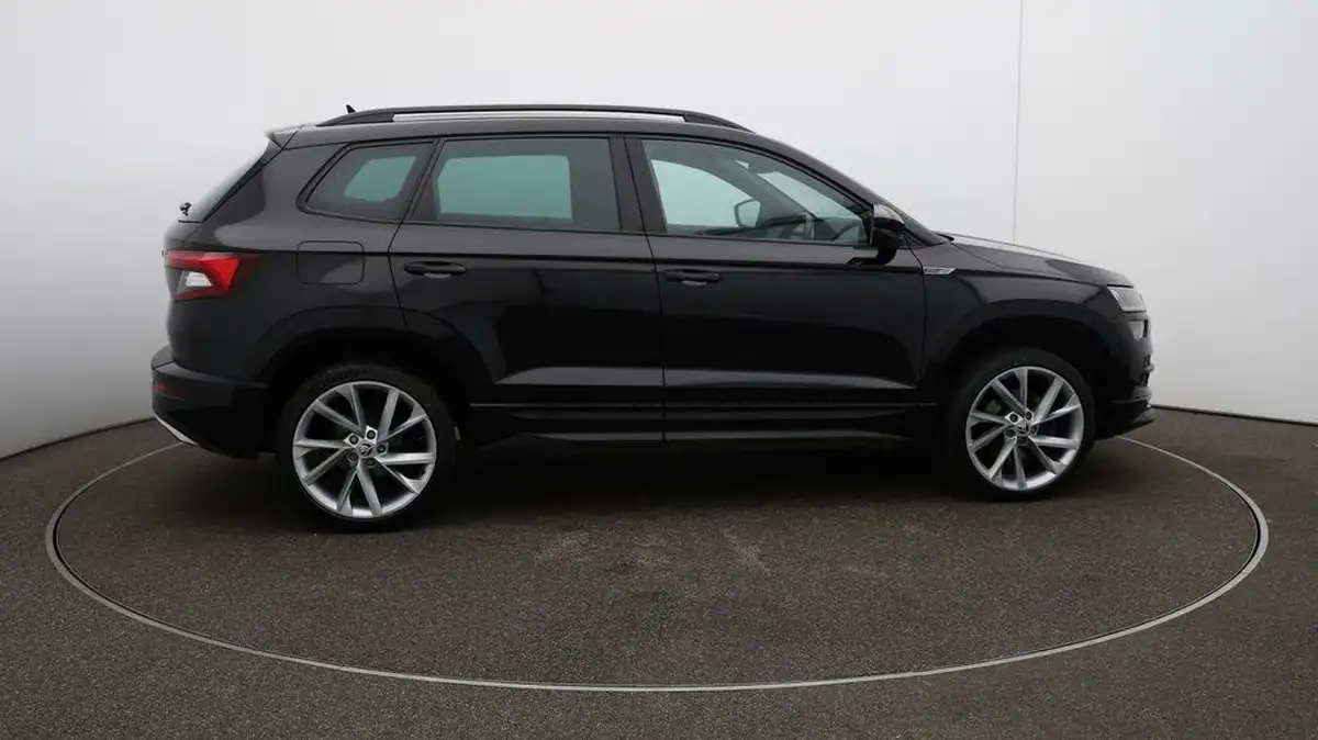 2021-skoda-karoq-20tdi-sportline-big-45