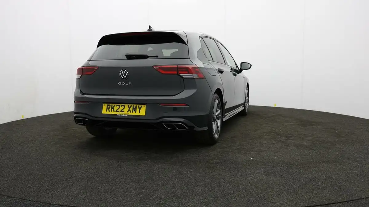 2022-volkswagen-golf-15-tsi-r-line-130ps-hatchback-big-73