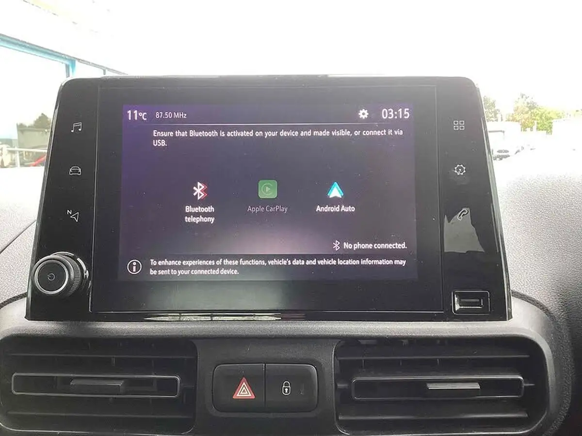 2021-vauxhall-combo-life-15-se-100ps-big-7