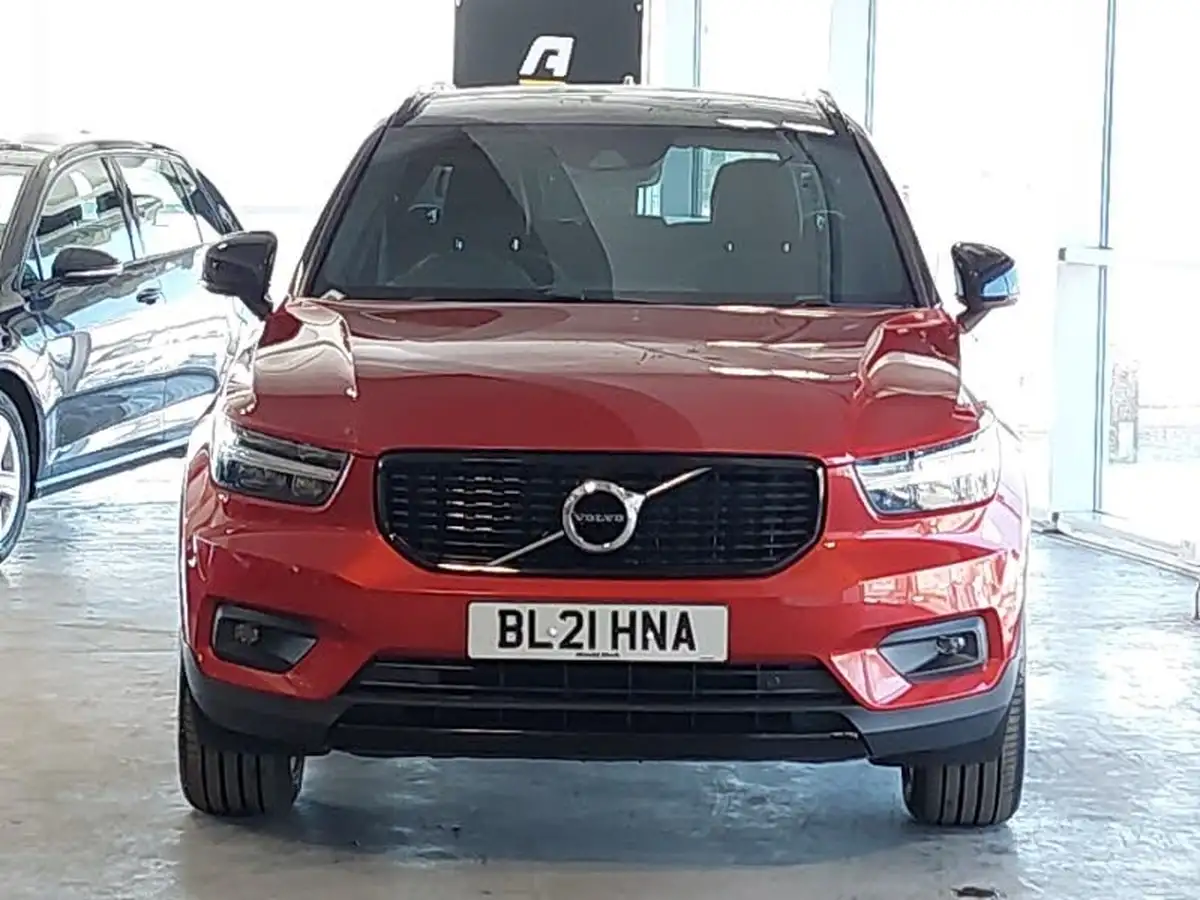 2021-volvo-xc40-15-t5-r-design-262bhp-big-13