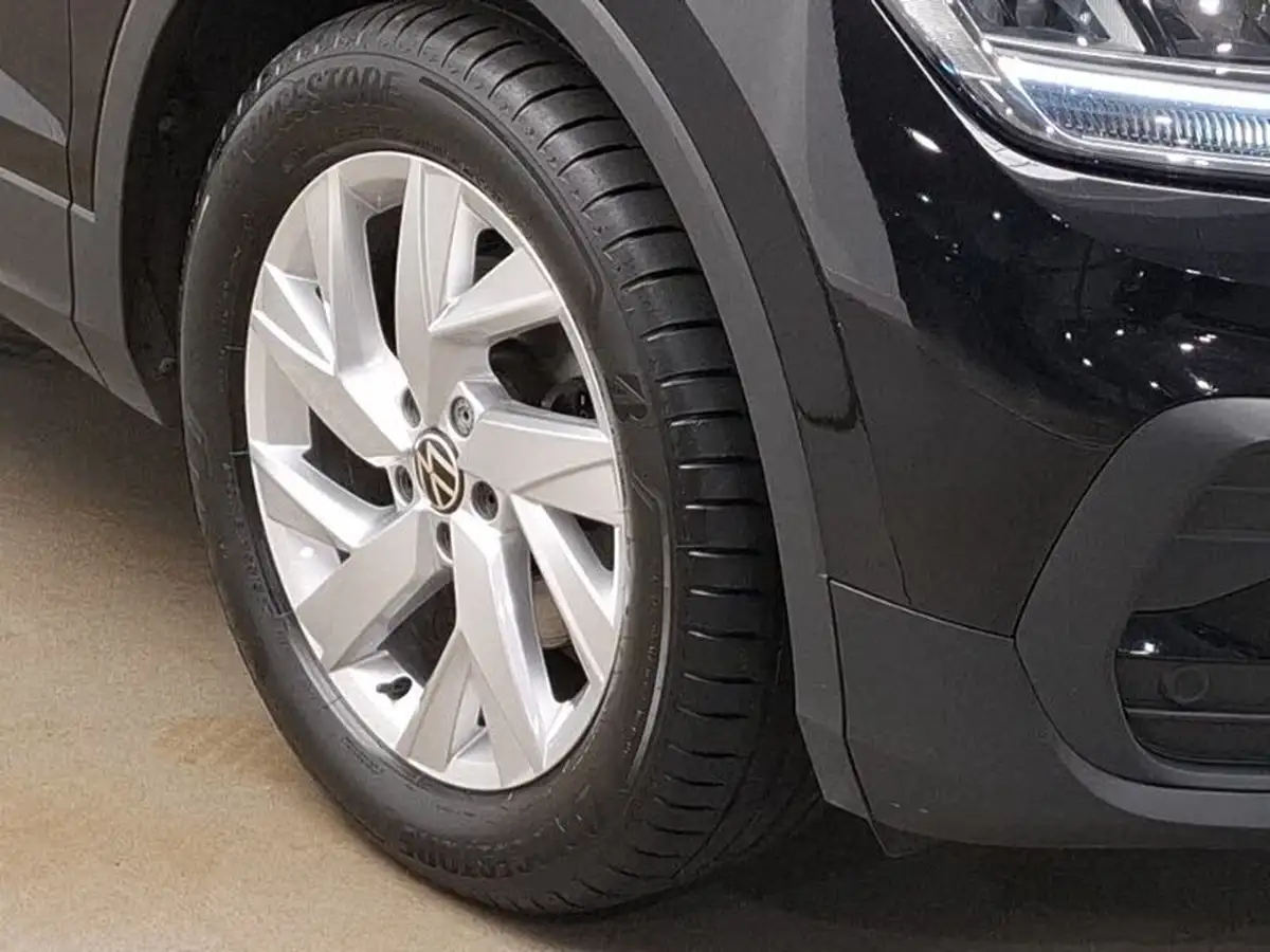 2022-volkswagen-tiguan-15-tsi-life-130ps-big-8