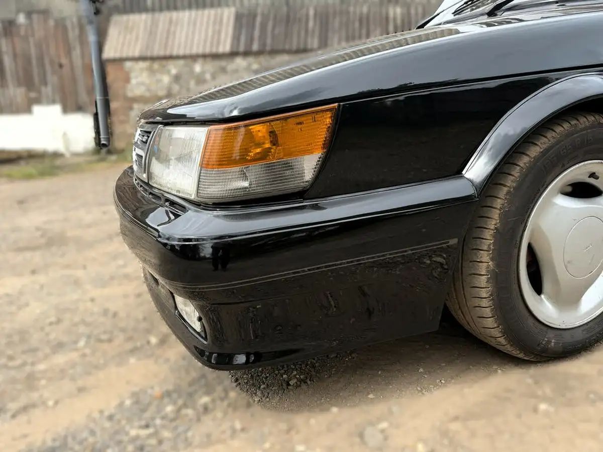 1991-saab-900-big-61