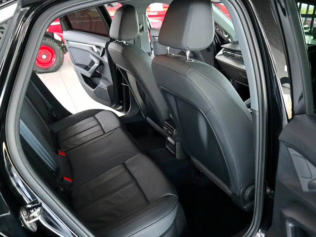 2020-audi-a3-15-35-tfsi-sport-saloon-4d-1498cc-s-tronic-big-17