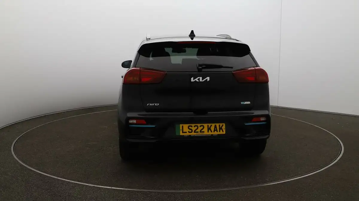 2022-kia-e-niro-ev-2-64-big-50