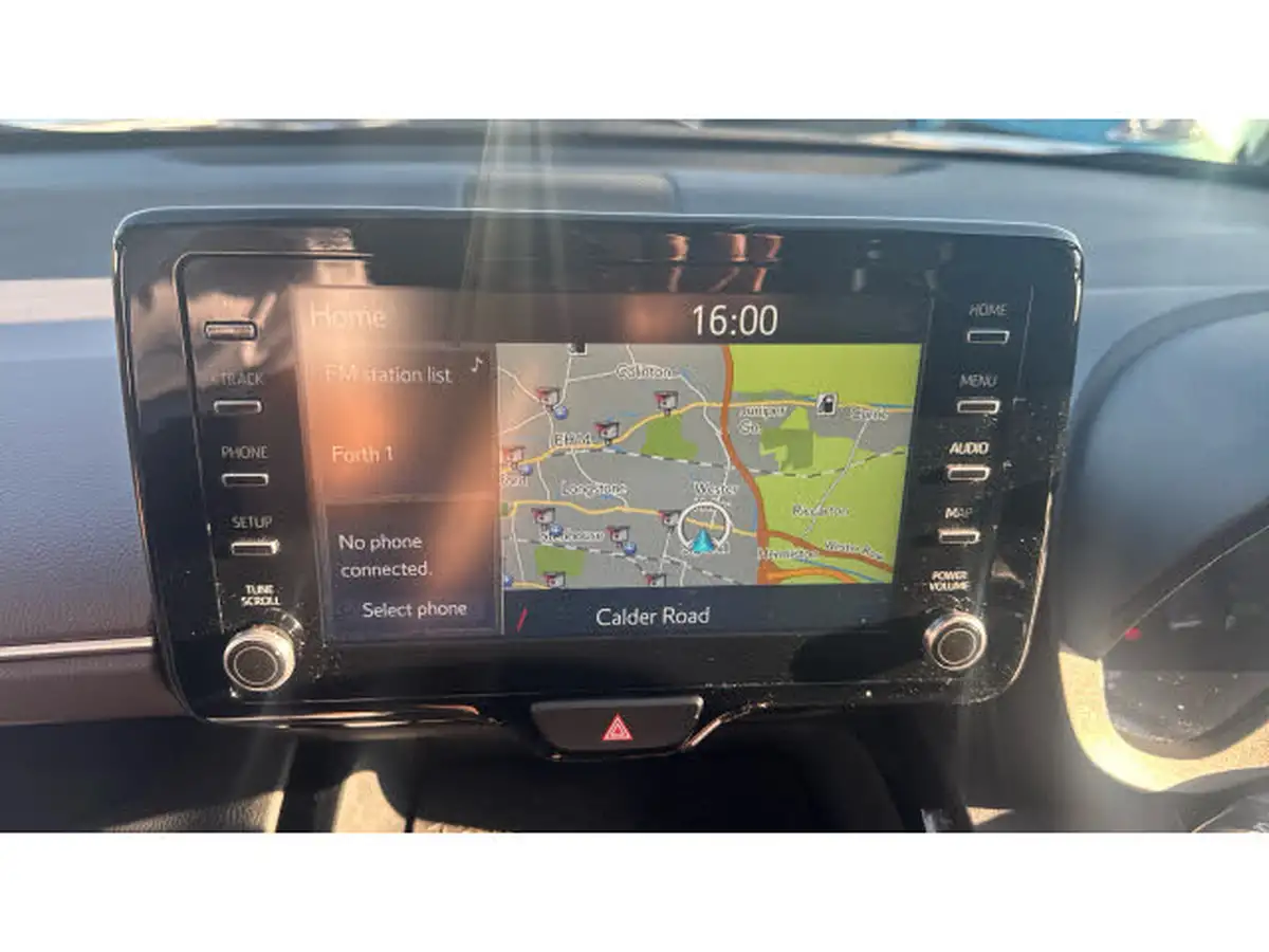 2022-toyota-yaris-cross-15-vvt-i-excel-awd-i-big-11
