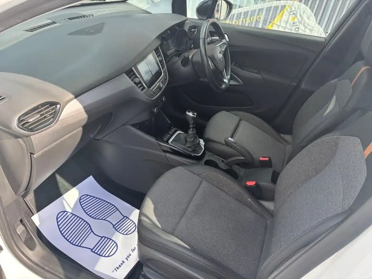 2021-vauxhall-crossland-12-se-nav-premium-130ps-big-12