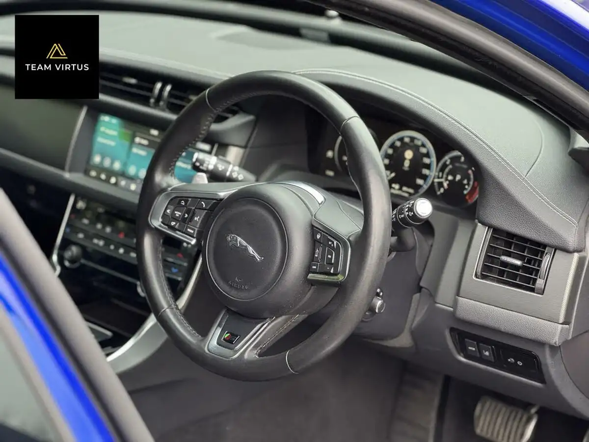 2019-jaguar-xf-30td-ss-sportbrake-5d-big-35