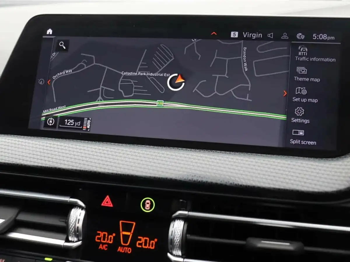 2022-bmw-1-series-15td-116d-sport-dct-big-14
