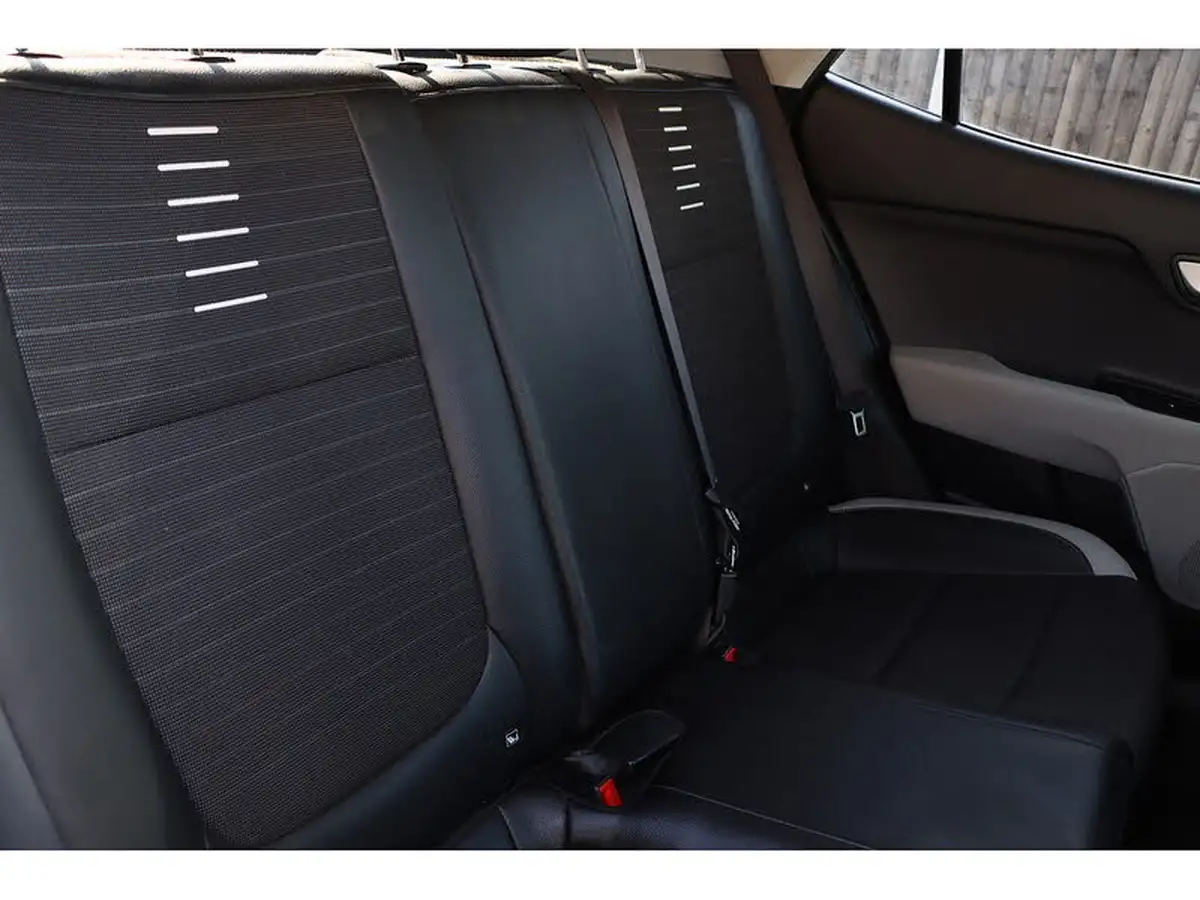 2019-kia-stonic-10-t-gdi-3-big-12